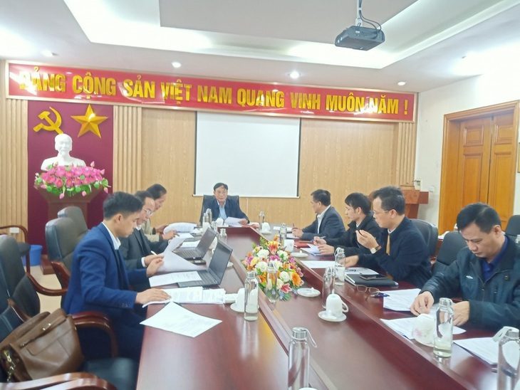 12 đảng viên ở Lào Cai vi phạm liên quan đại án AIC- Ảnh 1. Toàn cảnh buổi họp lần thứ 33 của Ủy ban Kiểm tra Tỉnh ủy Lào Cai